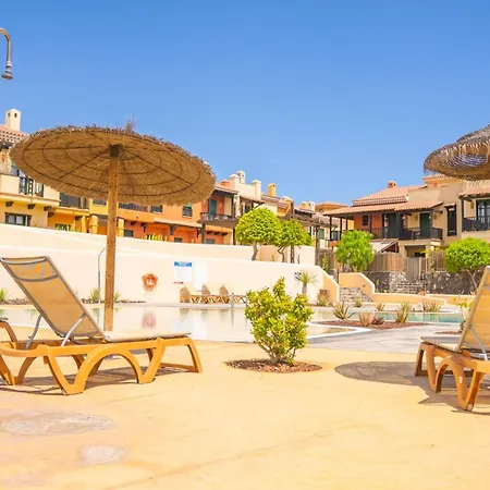 Lejlighed Luisa - Relax With Ocean View And Pool *
