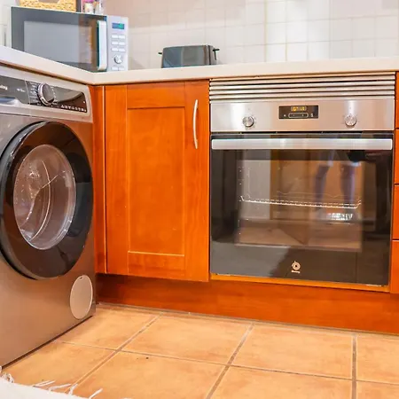 Luisa - Relax With Ocean View And Pool Apartman *